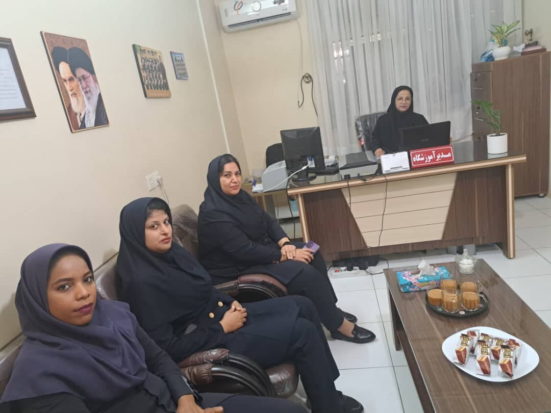 پیش دبستان و دبستان غیردولتی مدیران